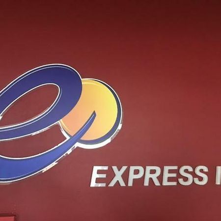 Express Inn West Memphis Esterno foto