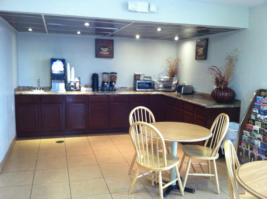 Express Inn West Memphis Esterno foto